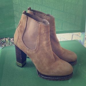 Women’s Tory Burch booties